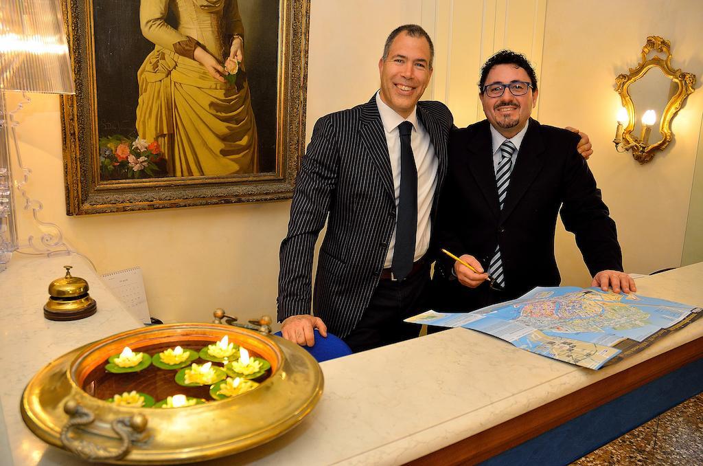 Palazzo Odoni Hotel Venice Luaran gambar