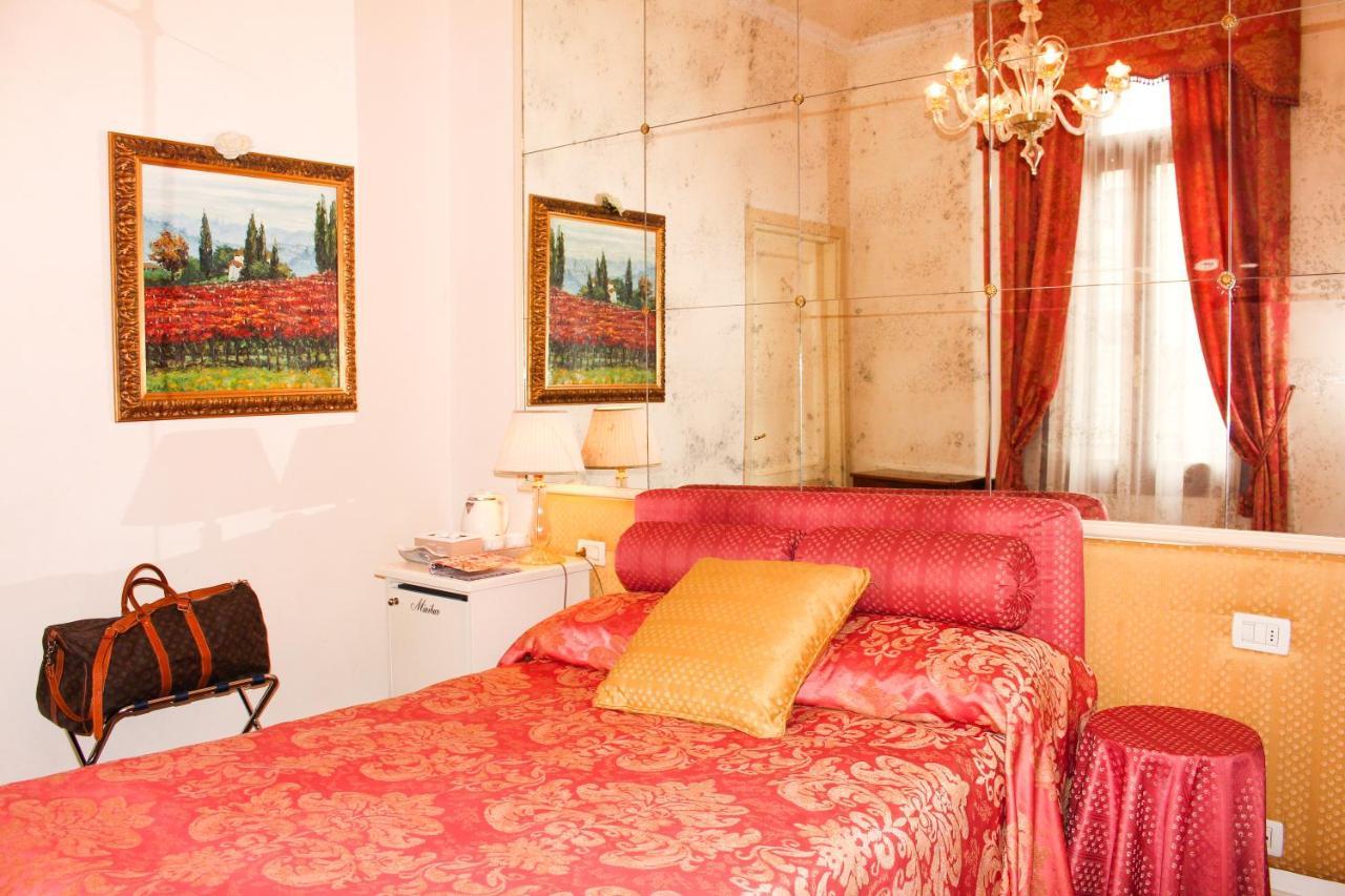 Palazzo Odoni Hotel Venice Luaran gambar
